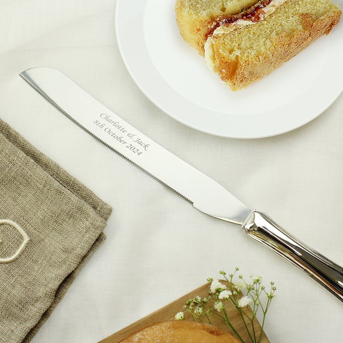 Personalised Classic Cake Knife SpecialMoment.co.uk