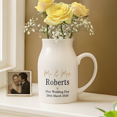 Personalised Black & Gold Free Text Jug Vase