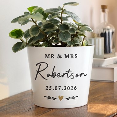 Personalised Gold Heart Plant Pot