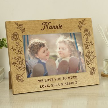 Personalised Wild Flowers 6x4 Oak Finish Photo Frame